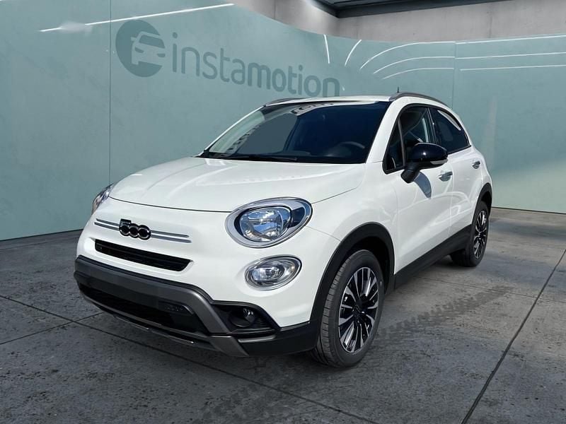 Weiß Gebraucht 2023 Fiat 130 Cross Kleinwagen | 24.490 € (Teuer) - Bild 1/4