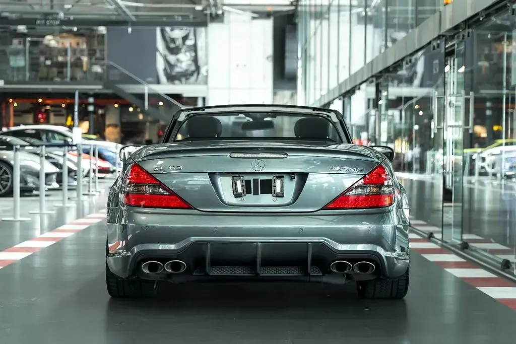 Gebraucht Mercedes SL63 AMG AMG 525 PS (386 kW) 2010 Grau Cabrio