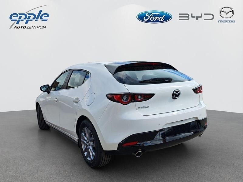 Neu Mazda 3 Prime-Line 140 PS (102 kW) 2026 Arctic white Limousine