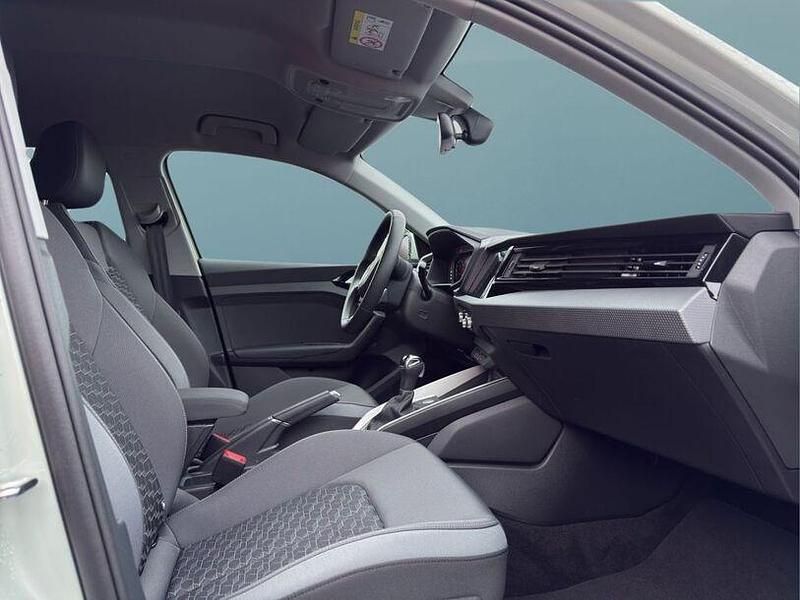 Gebraucht Audi A1 2025 Silber SUV