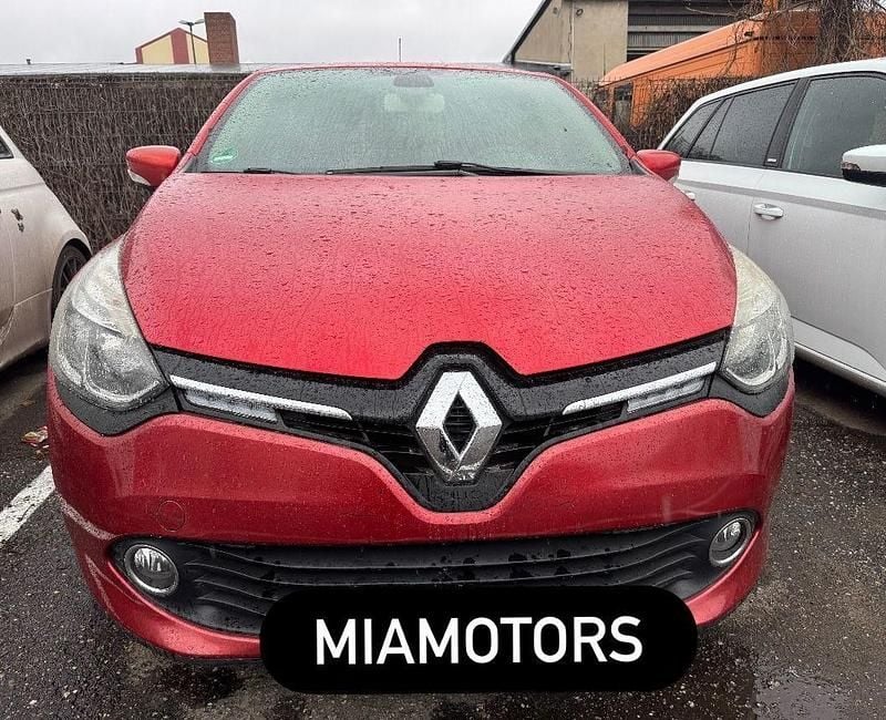 Gebraucht Renault Clio IV Dynamique 120 PS (88 kW) 2015 Rot Kleinwagen