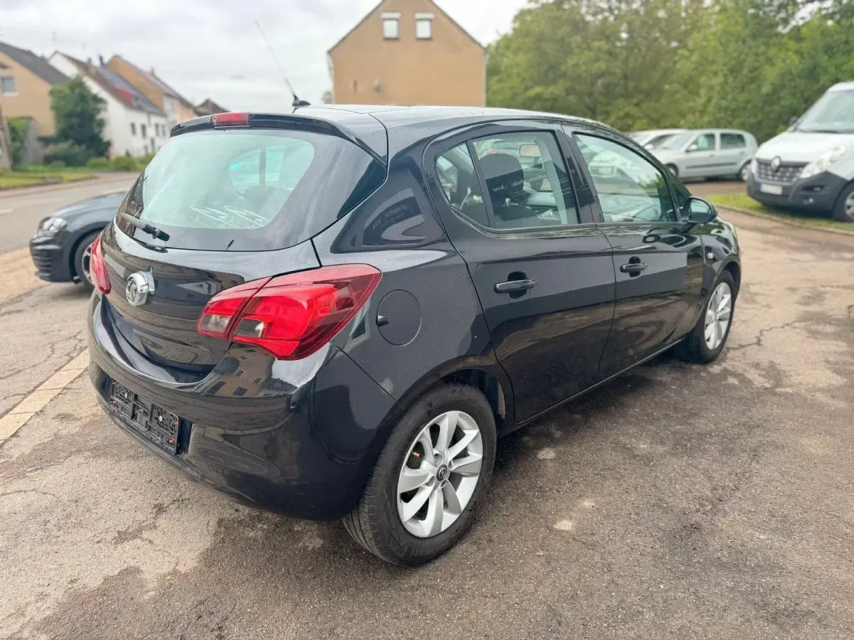 Gebraucht Opel Corsa 69 PS (50 kW) 2017 Schwarz Kleinwagen