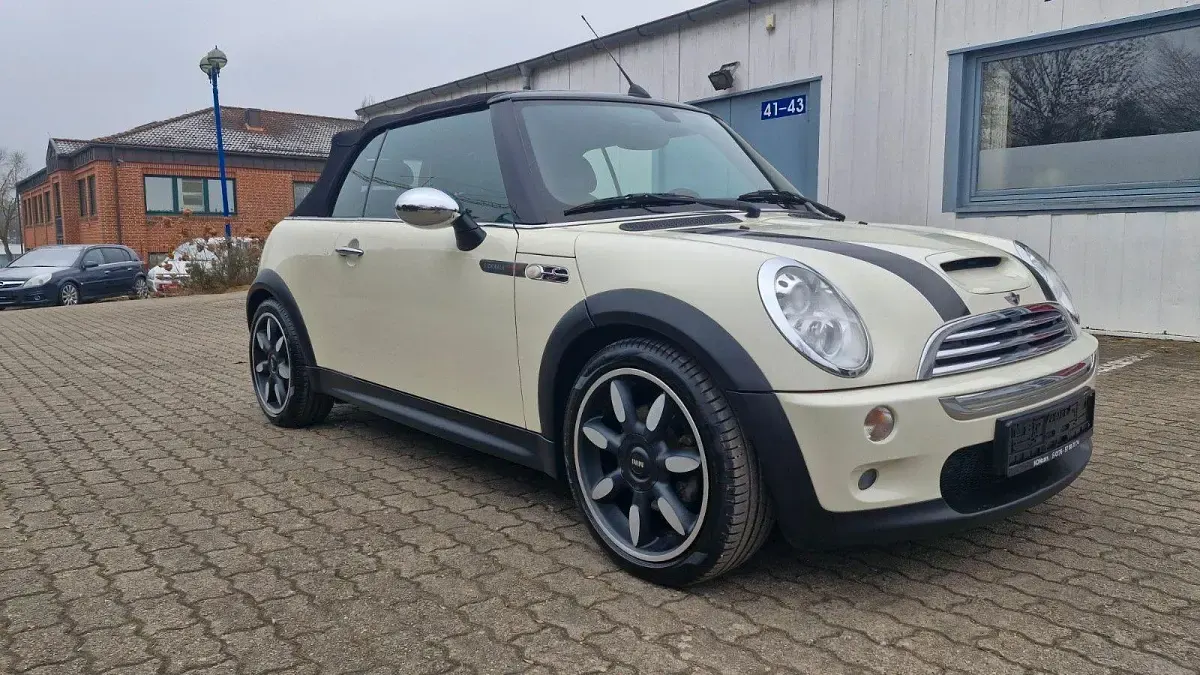 Käytetty Mini Cooper S Cabriolet 170 HP (125 kW) 2008 Valkoinen Avoauto