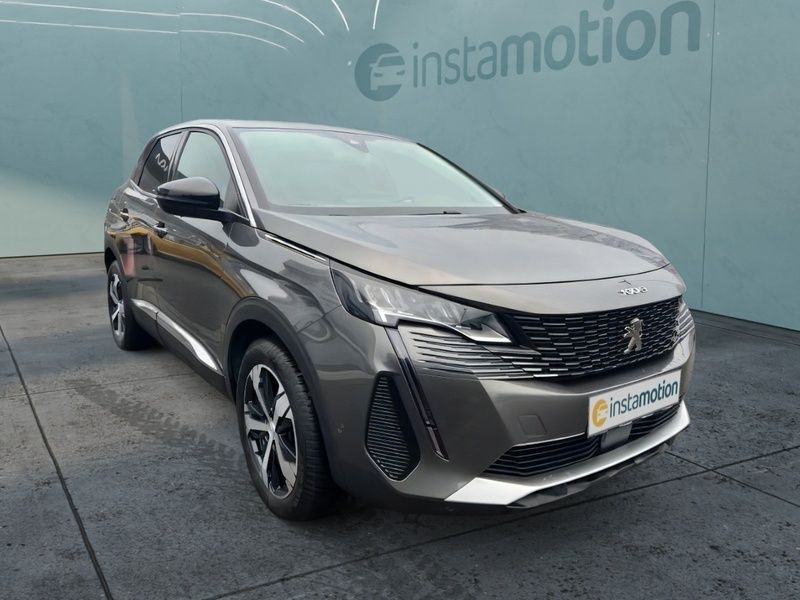 Grau Gebraucht 2022 Peugeot 3008 Allure SUV | 25.638 € (Teuer) - Bild 1/3