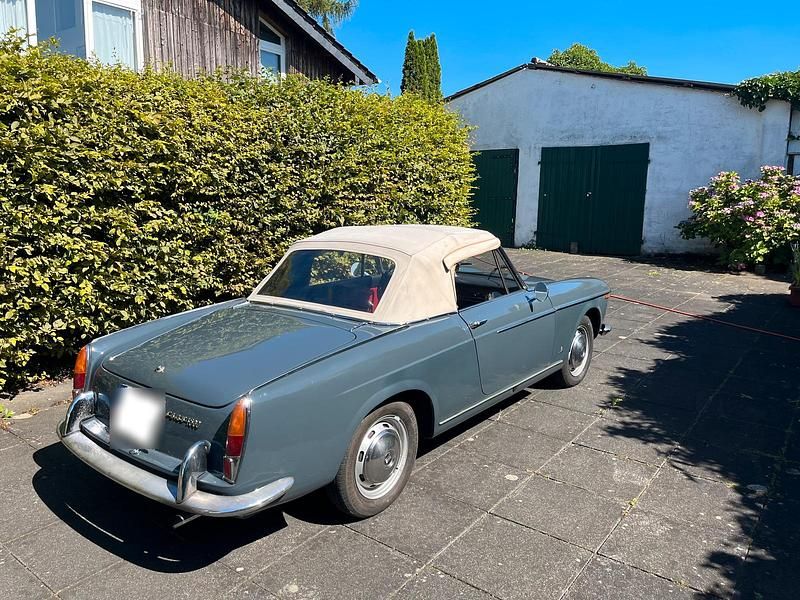 Gebraucht Fiat 1500 75 PS (55 kW) 1966 Grau Cabrio