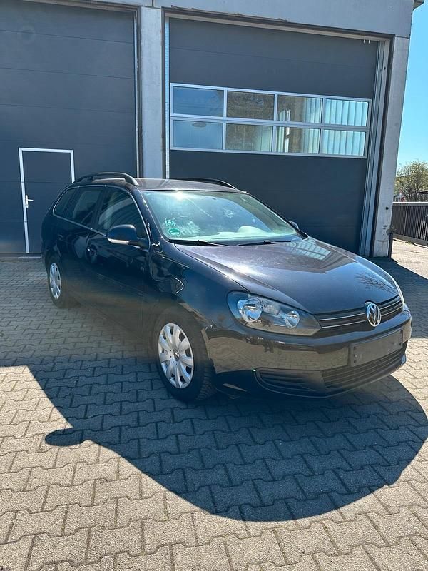 Gebraucht VW Golf VI 122 PS (89 kW) 2010 Schwarz Kleinwagen