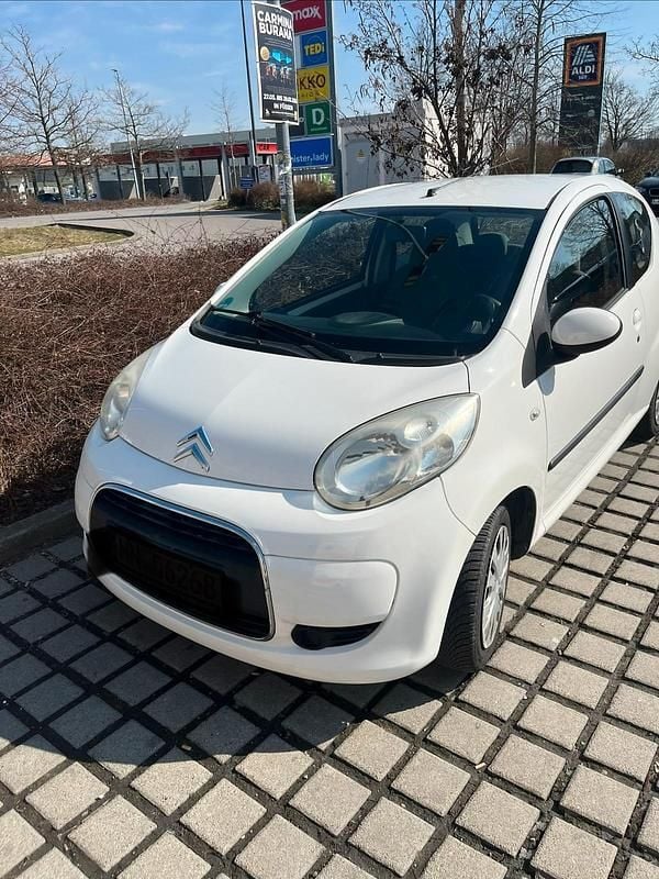 Gebraucht Citroën C1 50 PS (36 kW) 2010 Weiß Kleinwagen