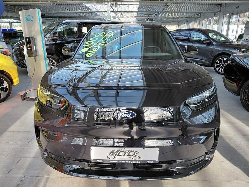 Neu Ford Capri 210 kW (286 PS) 2025 Schwarz SUV