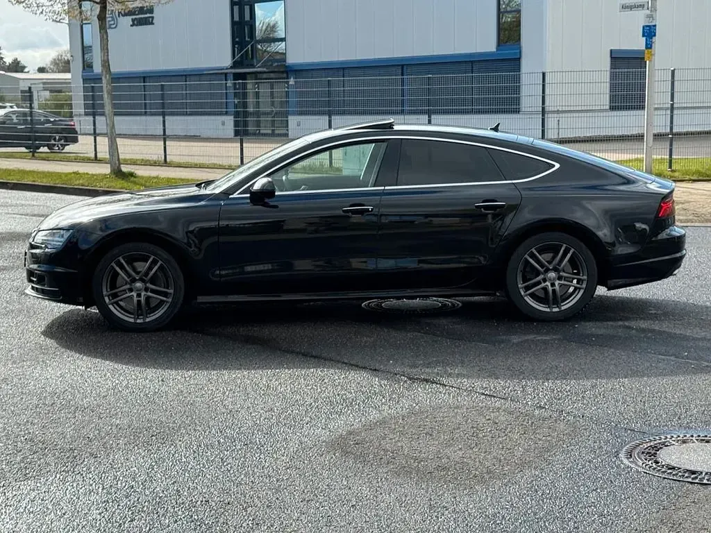 Gebraucht Audi A7 Sportback Ambiente 218 PS (160 kW) 2018 Schwarz Kleinwagen