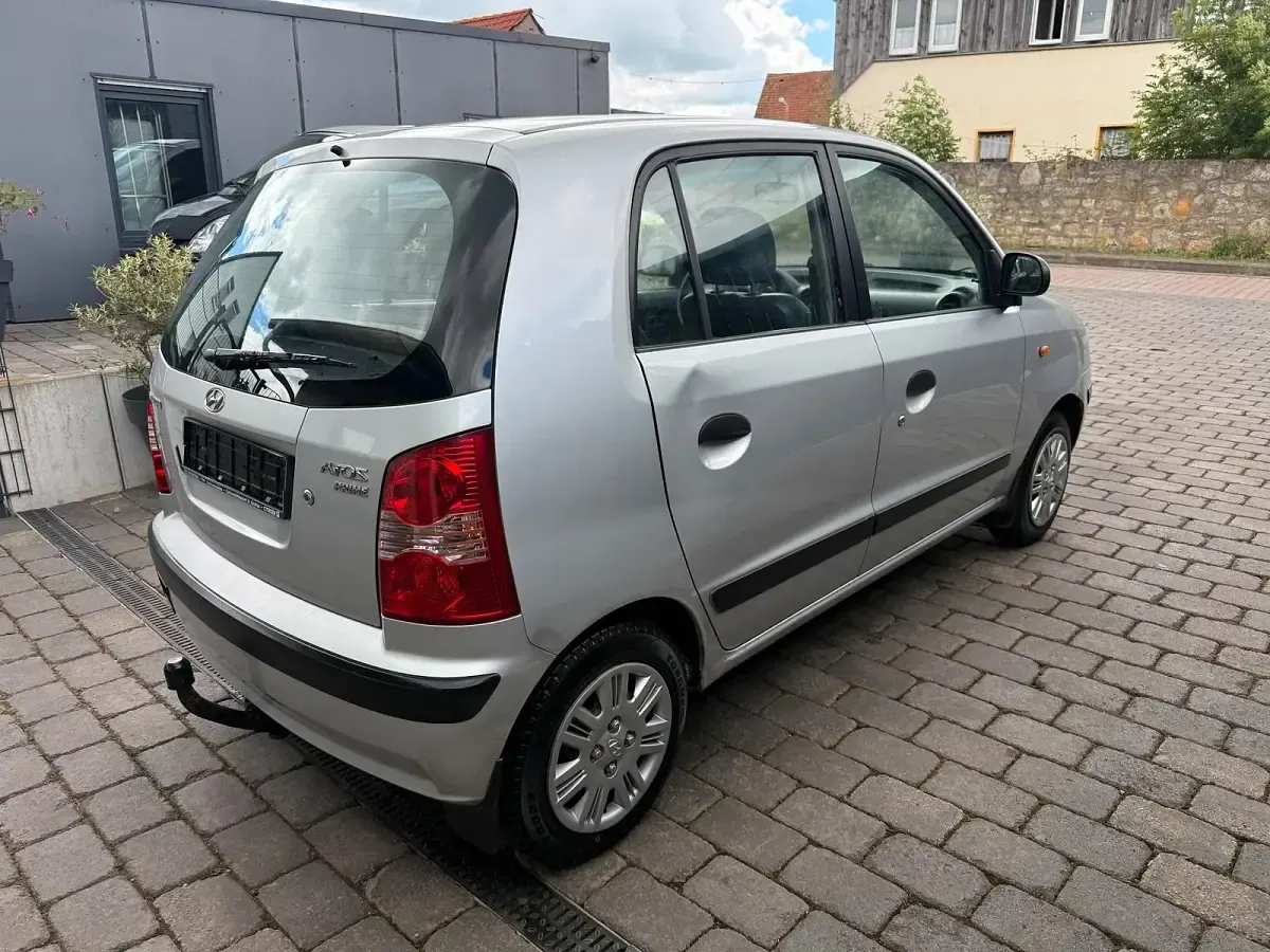 Gebraucht Hyundai Atos 63 PS (46 kW) 2007 Silber Kleinwagen