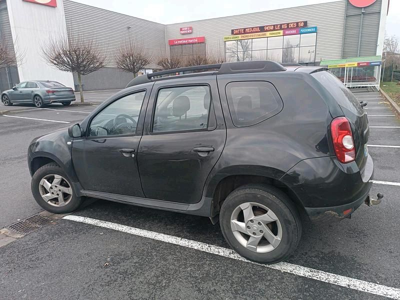 Gebraucht Dacia Duster 110 PS (80 kW) 2010 Schwarz SUV