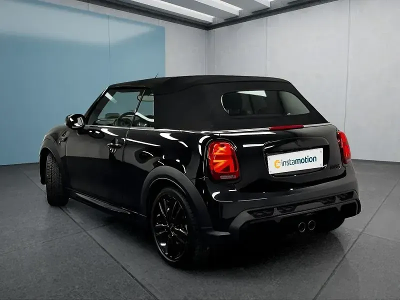 Gebraucht Mini Cooper S Cabriolet 178 PS (130 kW) 2024 Schwarz Cabrio