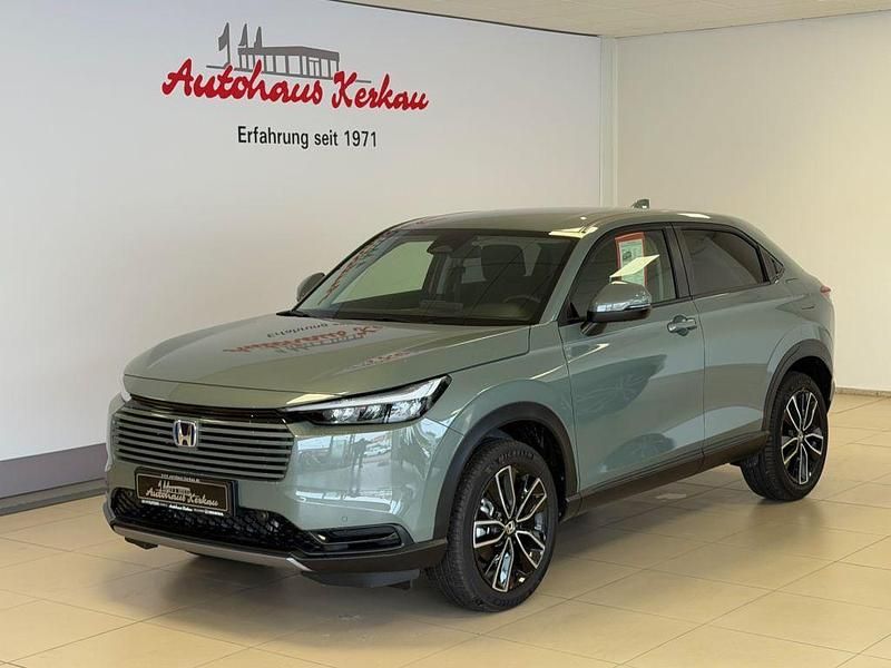 Sage green pearl Gebraucht 2025 Honda HR-V Elegance SUV | 28.900 € (Guter Preis) - Bild 1/4