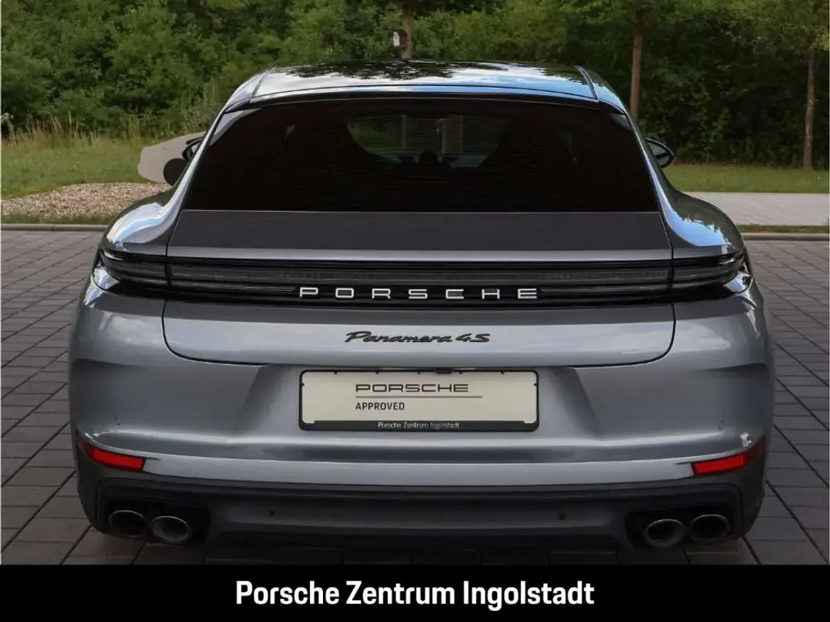 Gebraucht Porsche Panamera 4S E-Hybrid 544 PS (400 kW) 2025 Dolomitsilbermetallic Kleinwagen
