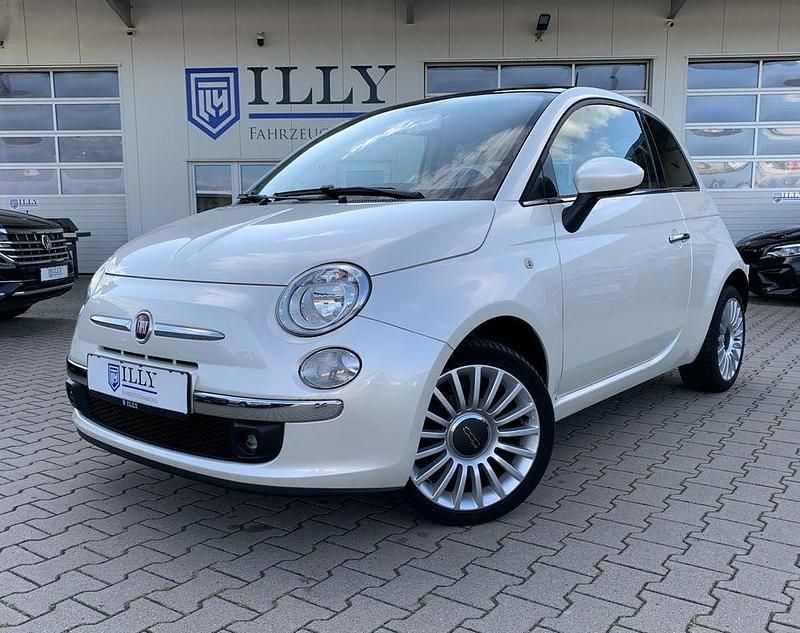 Weiß Gebraucht 2014 Fiat 500 Lounge Limousine | 7.950 € (Fairer Preis) - Bild 1/4