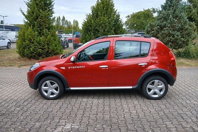 Gebraucht Dacia Sandero Stepway 88 PS (64 kW) 2012 Limousine