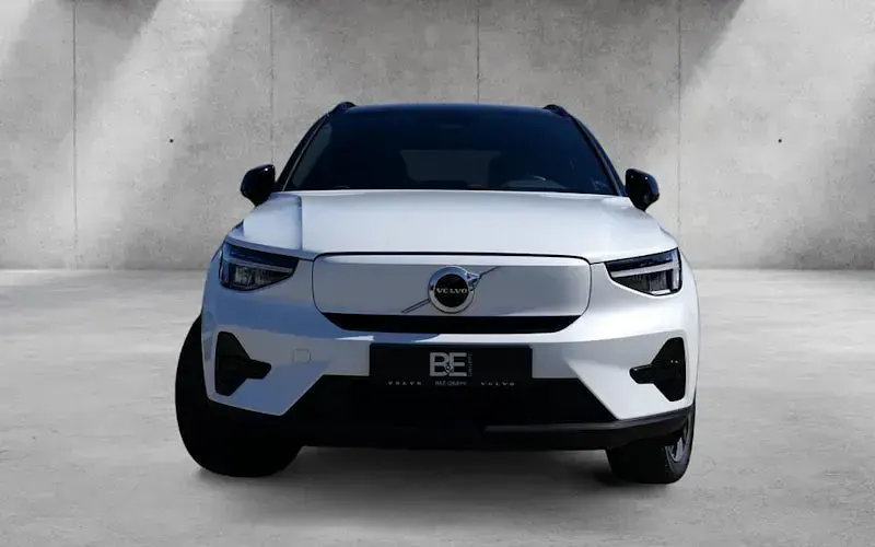 Occasion Volvo EX40 Plus 175 kW (238 ch) 2023 Blanc SUV