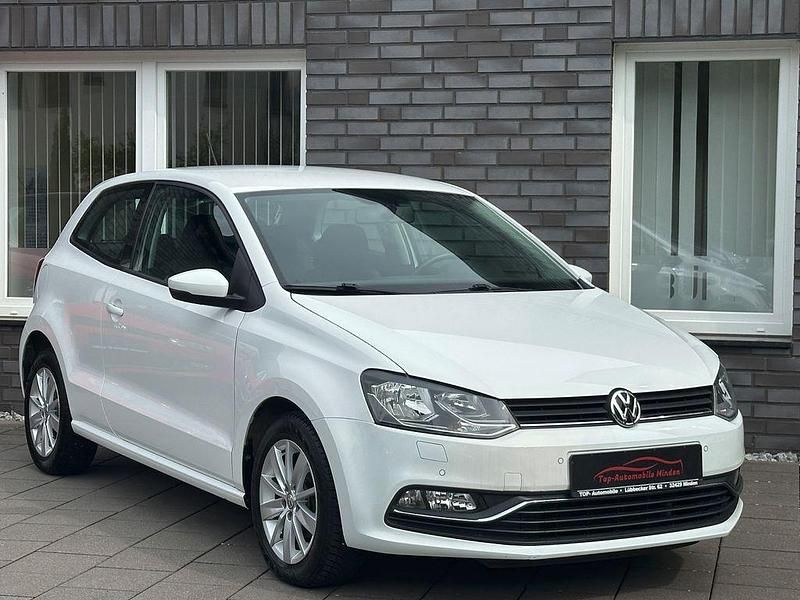 Weiß Gebraucht 2017 VW Polo Comfortline Kleinwagen | 7.999 € (Fairer Preis) - Bild 1/4