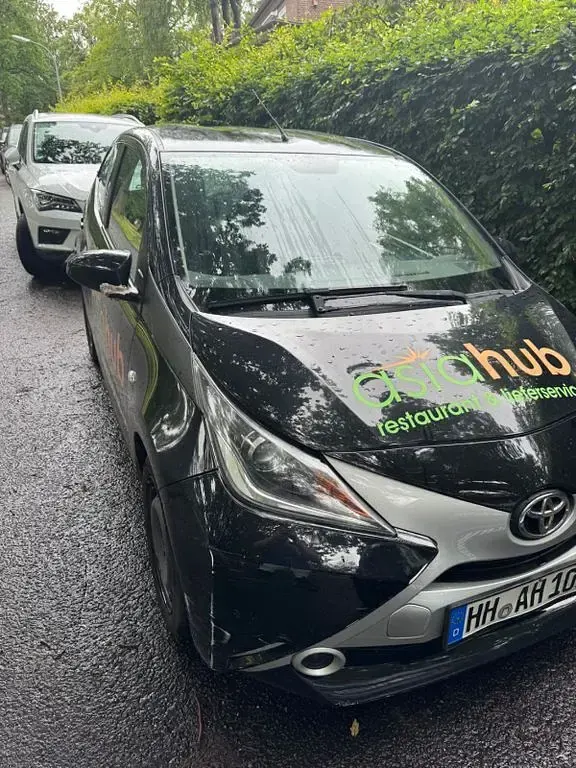 Gebraucht Toyota Aygo Edition-S 69 PS (50 kW) 2017 Grau Kleinwagen