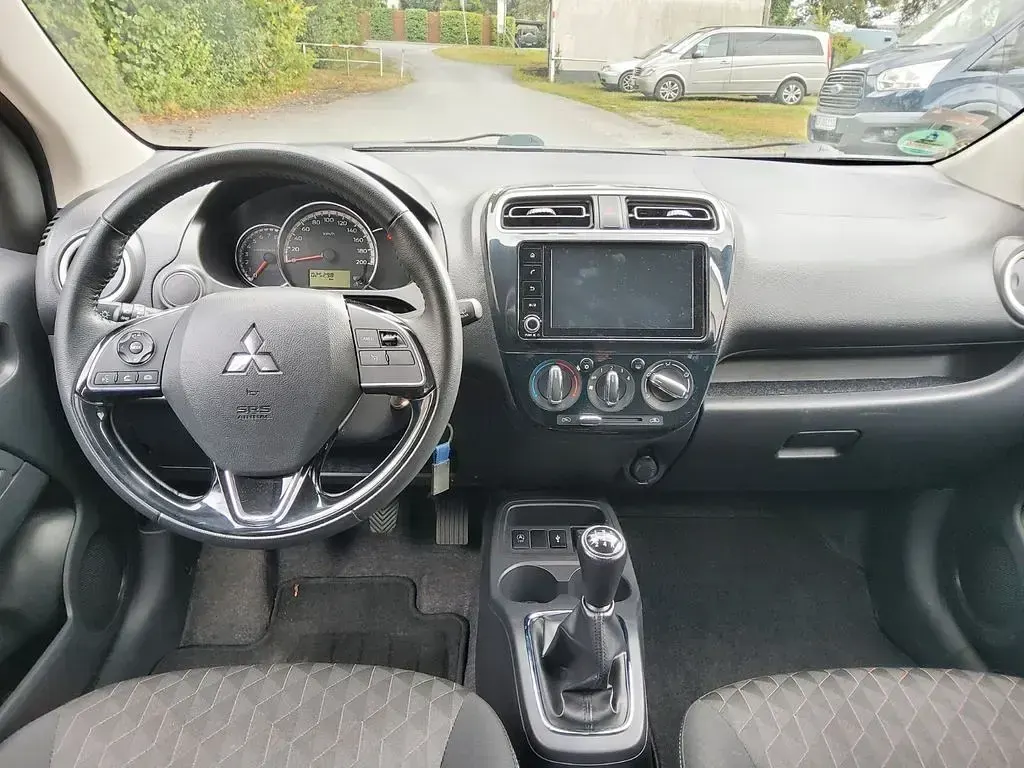 Gebraucht Mitsubishi Space Star Select+ 71 PS (52 kW) 2023 Gelb Kleinwagen