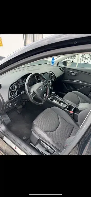 Gebraucht Seat Leon FR 150 PS (110 kW) 2019 Schwarz Limousine