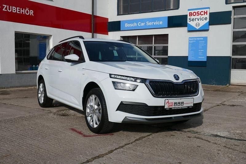 Moonweiss metallic Gebraucht 2022 Skoda Kamiq Tour SUV | 22.890 € (Fairer Preis) - Bild 1/4