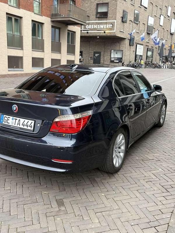 Gebraucht BMW 520 177 PS (130 kW) 2007 Limousine