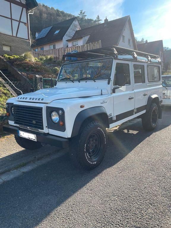 Gebraucht Land Rover Defender 122 PS (89 kW) 2011 Weiß SUV