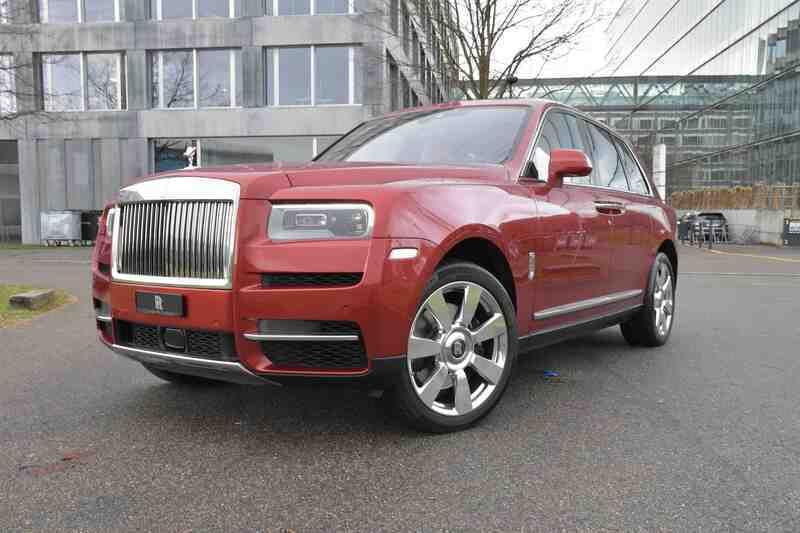 Rot Gebraucht 2020 Rolls Royce Cullinan SUV | 366.240 € (Teuer) - Bild 1/4
