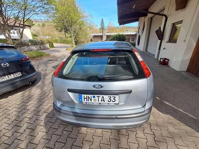 Gebraucht Ford Focus 101 PS (74 kW) 2005 Blau Coupé