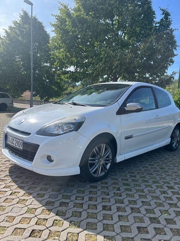 Weiß Gebraucht 2009 Renault Clio II GT Limousine | 3.400 € (Fairer Preis) - Bild 1/4