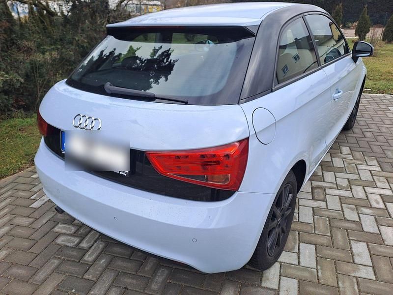 Gebraucht Audi A1 Ambition 86 PS (63 kW) 2013 Blau Kleinwagen