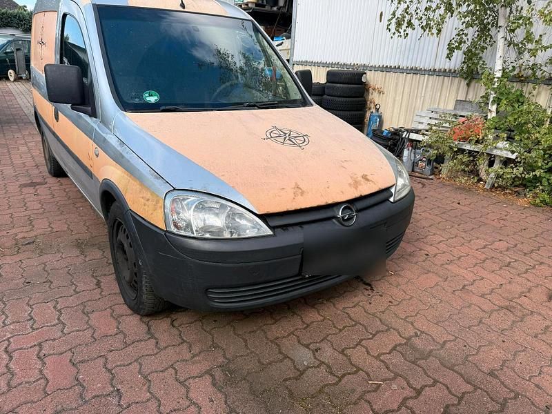 Silber Gebraucht 2009 Opel Combo Van / Kleinbus | 650 € - Bild 1/4