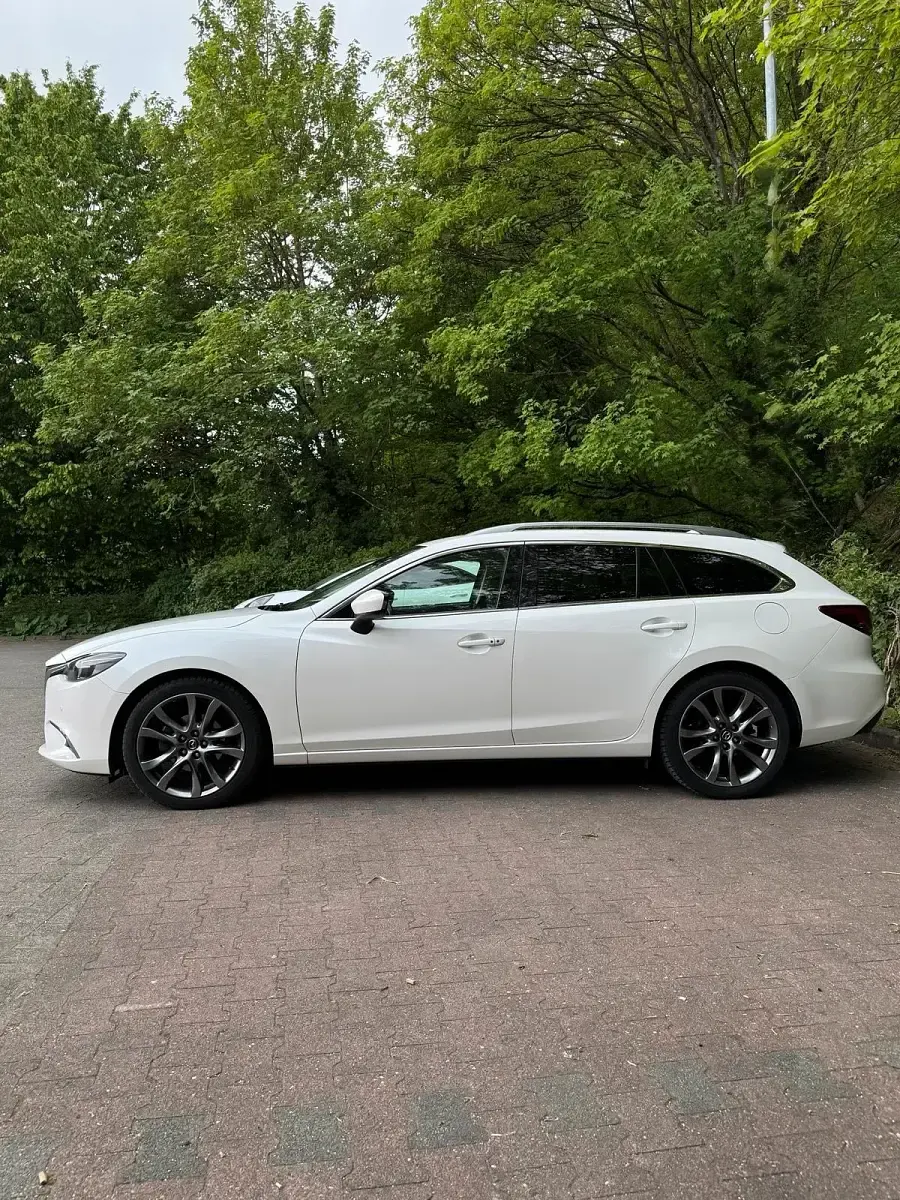 Używany Mazda 6 175 KM (128 kW) 2016 Biały Kombi