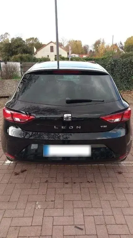 Gebraucht Seat Leon 110 PS (80 kW) 2015 Schwarz Limousine