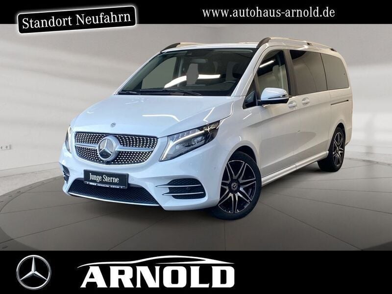 Weiß (bergkristallweiß) Gebraucht 2023 Mercedes V220 AMG line Van / Kleinbus | 54.950 € (Fairer Preis) - Bild 1/4