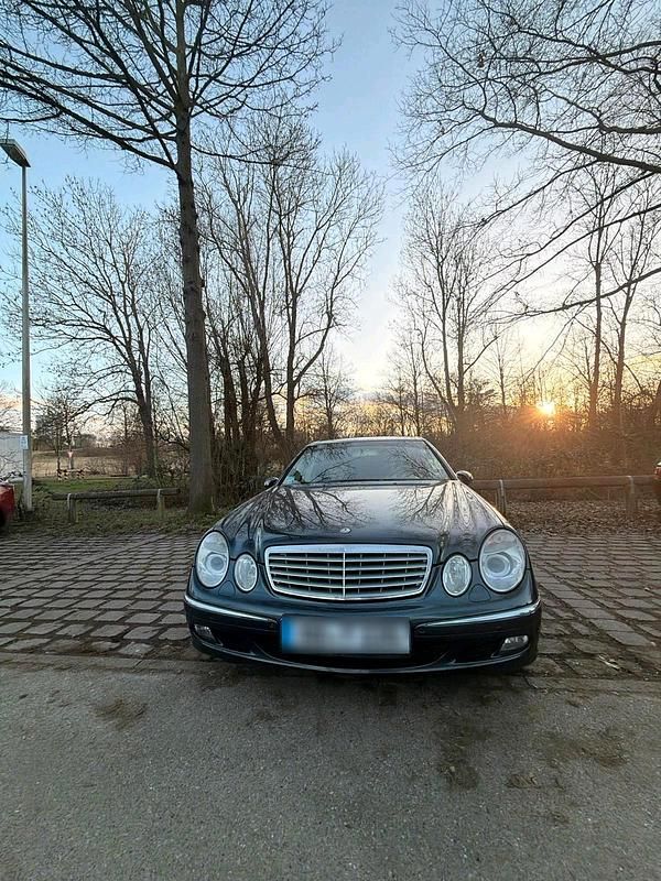 Second-hand Mercedes E280 190 CP (139 kW) 2006 Andere farben Berlinǎ