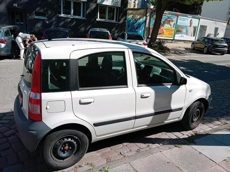 Weiß Gebraucht 2009 Fiat Panda Kleinwagen | 1.200 € - Bild 1/2
