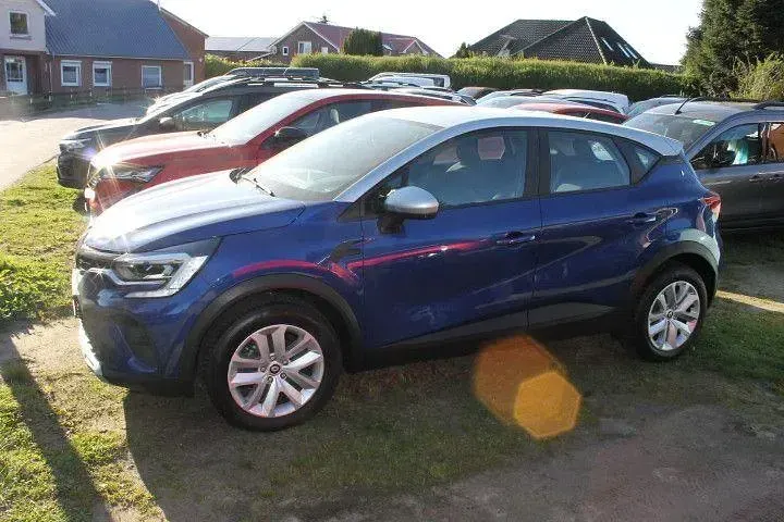 Gebraucht Renault Captur Equilibre 91 PS (66 kW) 2023 Blau SUV