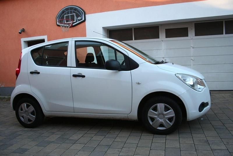 Weiß Gebraucht 2009 Opel Agila Kleinwagen | 1.380 € (Superpreis) - Bild 1/4