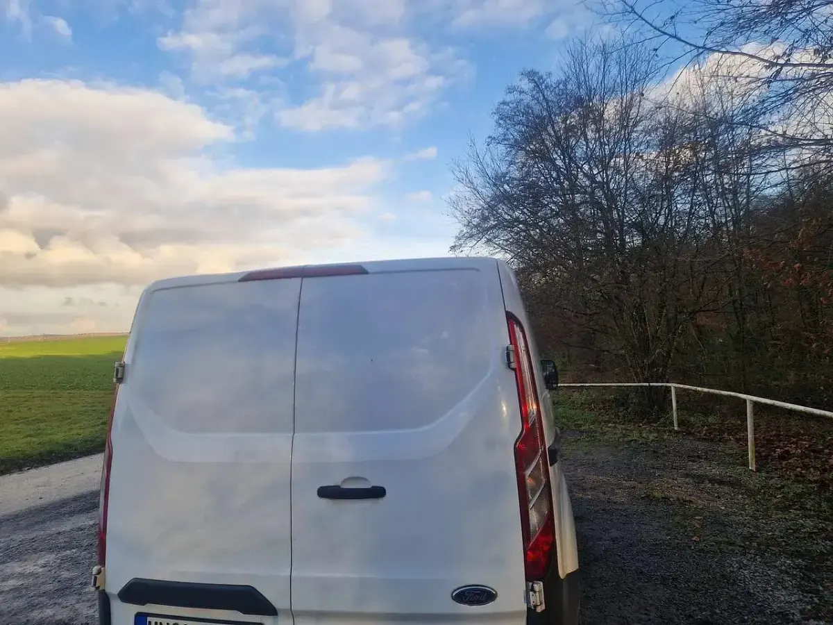 Occasion Ford Transit 105 ch (77 kW) 2018 Blanc Van
