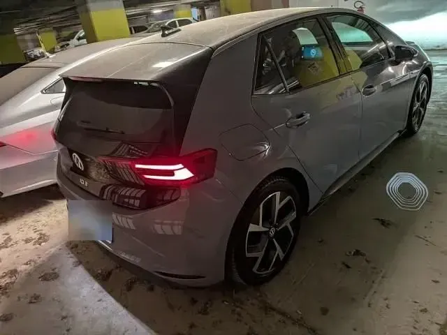 Gebraucht VW ID.3 Pro 150 kW (204 PS) 2024 Mondsteingrau Kleinwagen