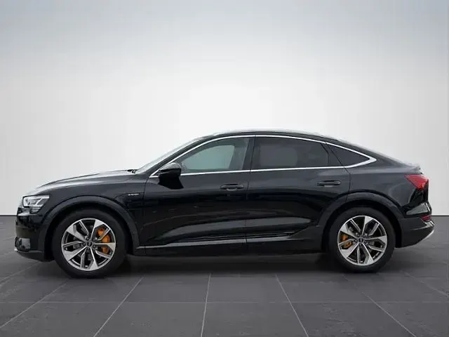 Gebraucht Audi e-tron Sportback Advanced Plus 230 kW (313 PS) 2022 Schwarz SUV