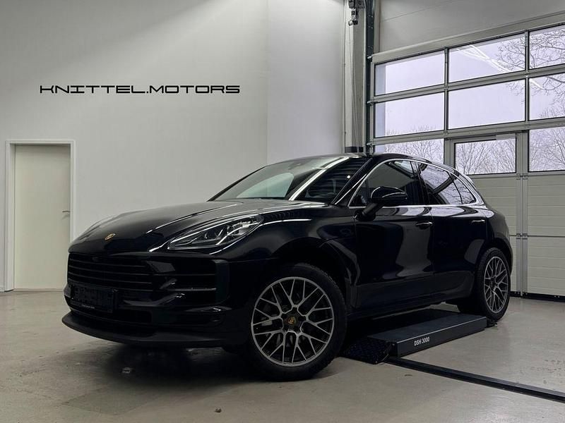 Schwarz Gebraucht 2019 Porsche Macan S SUV | 38.990 € (Fairer Preis) - Bild 1/3