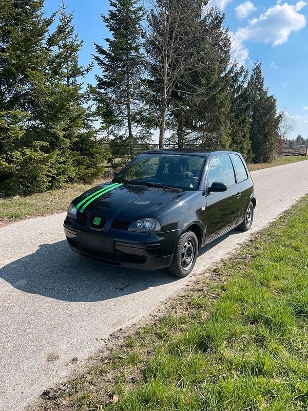 Second-hand Seat Arosa 55 CP (40 kW) 2003 Negru Hatchback
