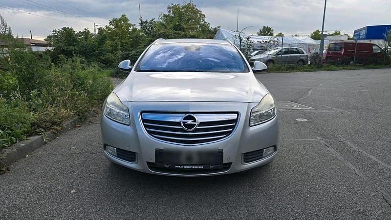 Silber Gebraucht 2009 Opel Insignia Kombi | 2.199 € (Superpreis) - Bild 1/4