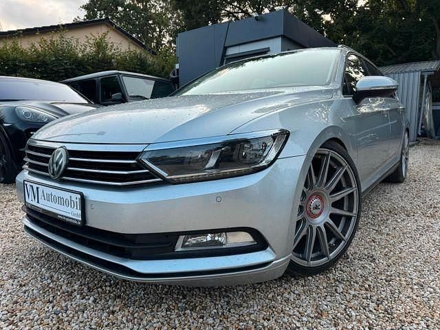 Silber Gebraucht 2015 VW Passat Trendline Kombi | 8.990 € (Superpreis) - Bild 1/4