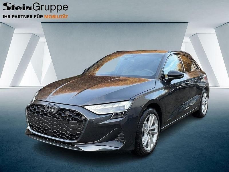 Grau Neu 2025 Audi A3 Advanced Limousine | 34.490 € (Guter Preis) - Bild 1/4