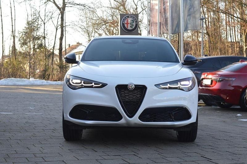 Neu Alfa Romeo Stelvio Veloce 280 PS (205 kW) 2026 Weiß SUV