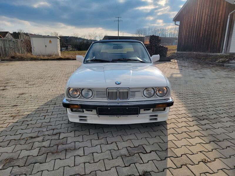 Gebraucht BMW 316 90 PS (66 kW) 1983 Weiß Cabrio